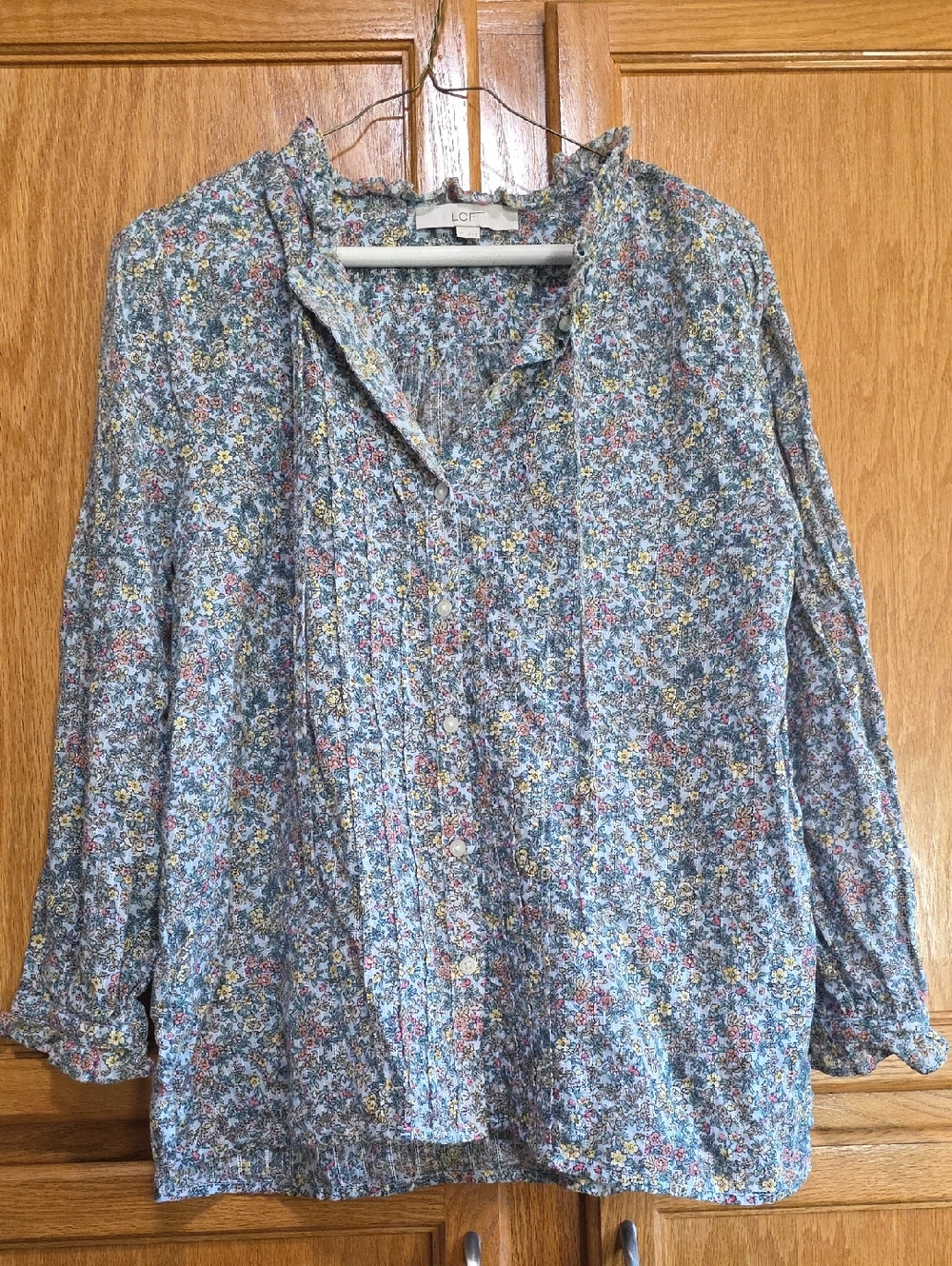 LOFT Blue Floral Pintuck Peasant Top